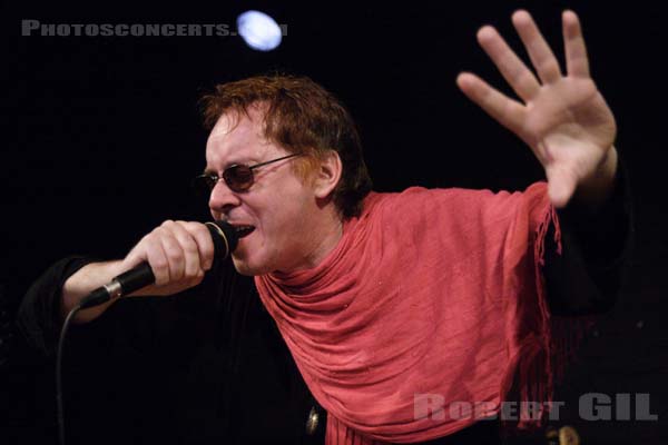 LEGENDARY PINK DOTS - 2005-10-14 - BAGNOLET - L'Echangeur - 